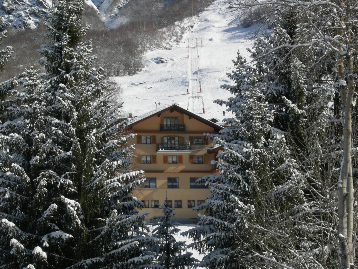 La Vallee Hotel &Spa Lourtier Bagian luar foto